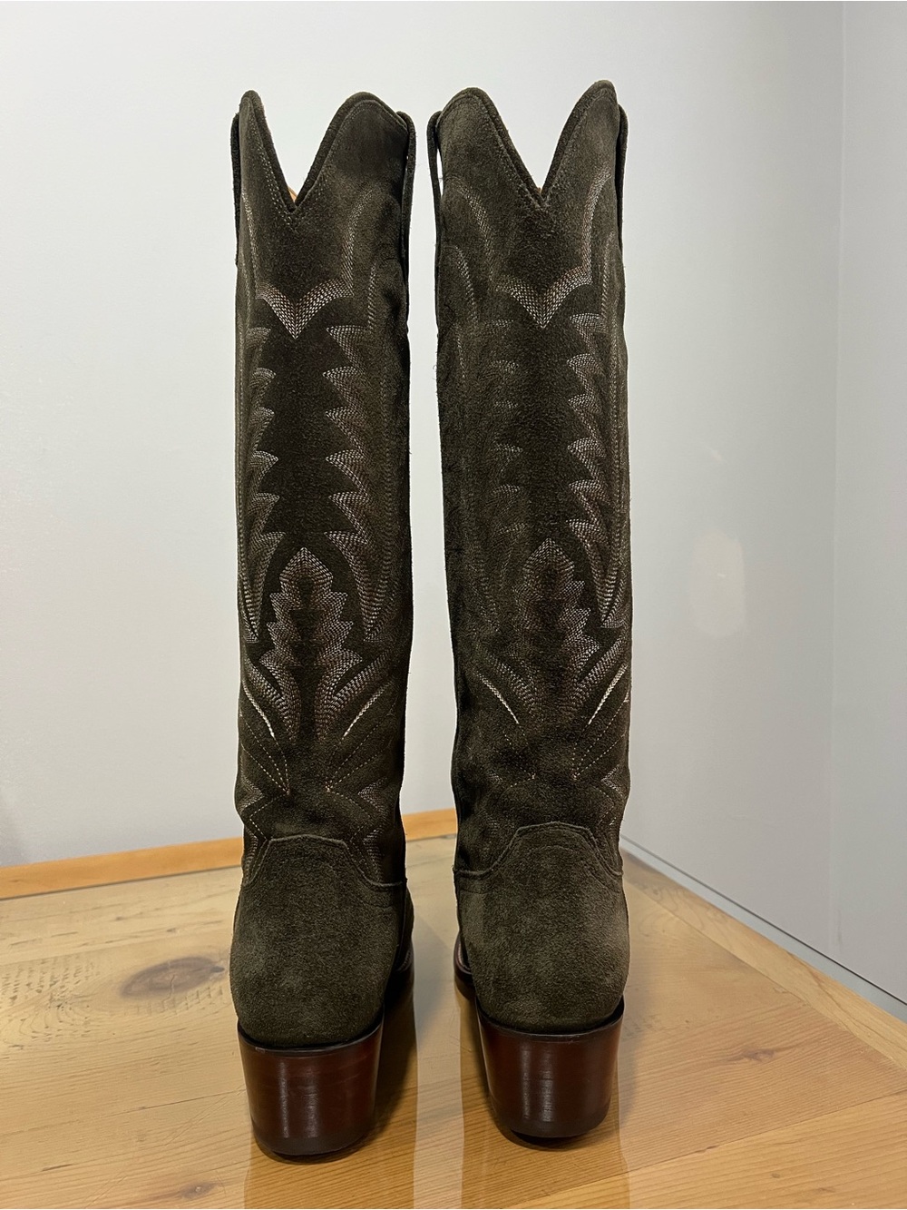 Tecovas Abby Olive Suede Western Heeled Boots - size 9.5 - Picture 4 of 7